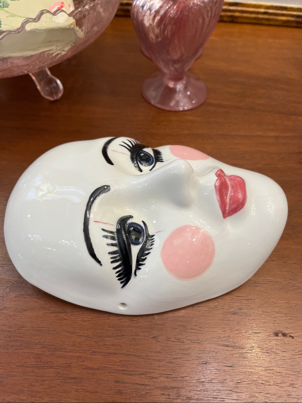 Vintage hand-painted porcelain face wall mask featuring stylized clown - Picture 2 of 7